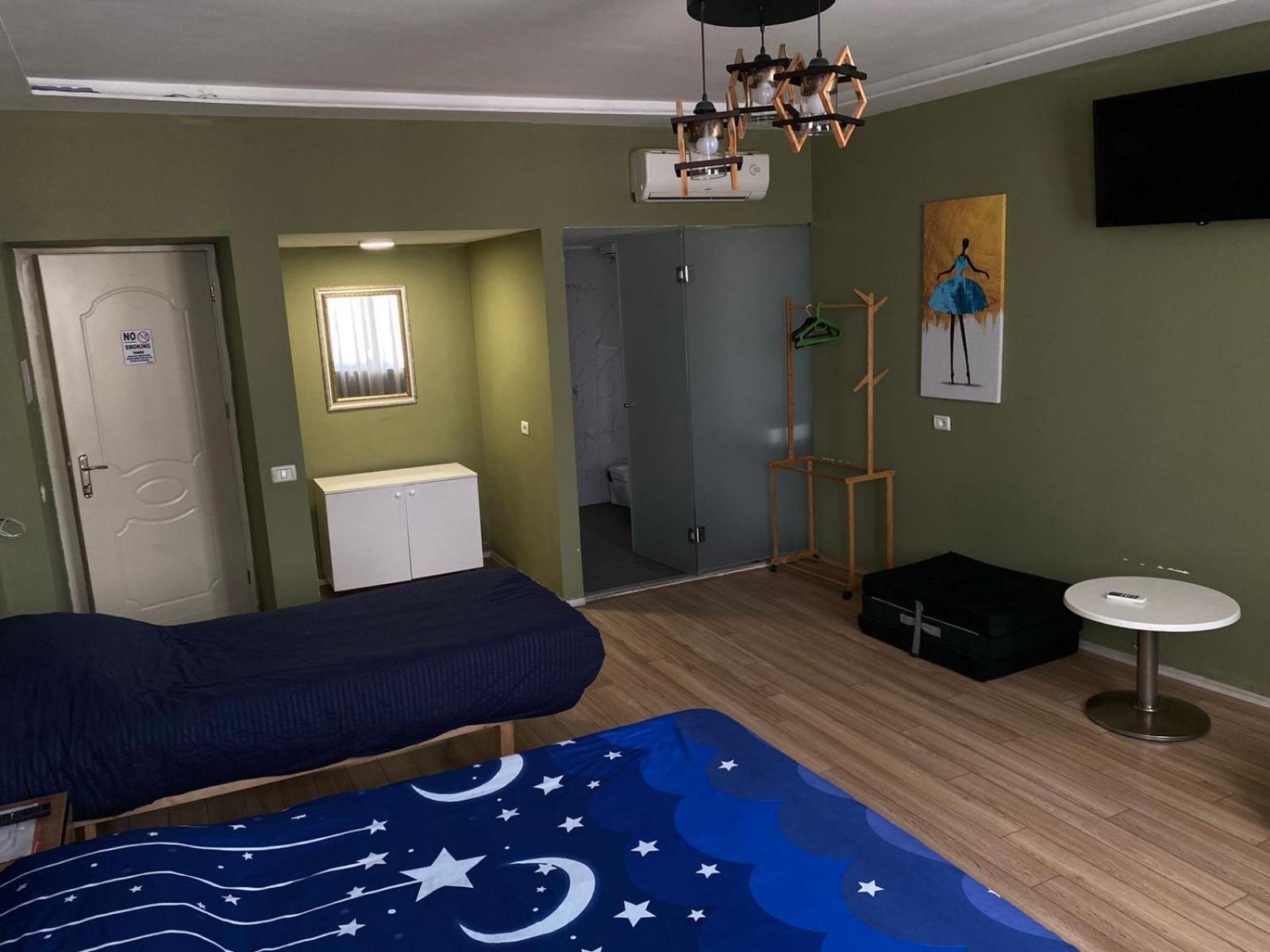 Driti Central Hotel Тирана Экстерьер фото