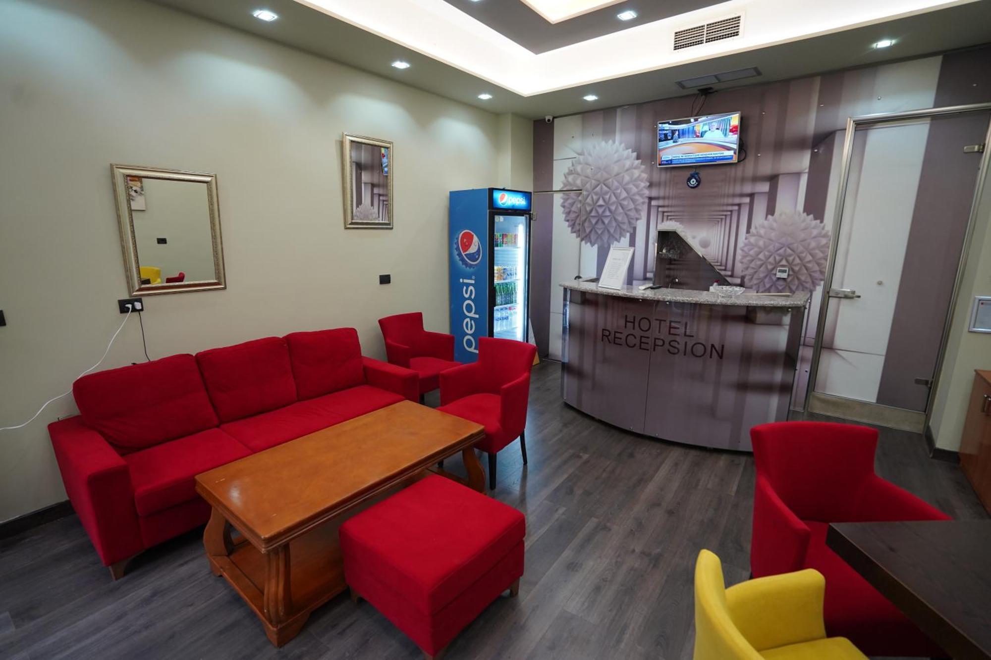 Driti Central Hotel Тирана Экстерьер фото